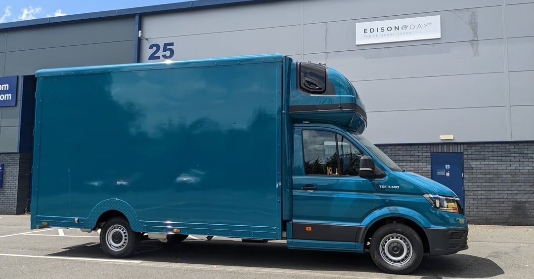 Van 2